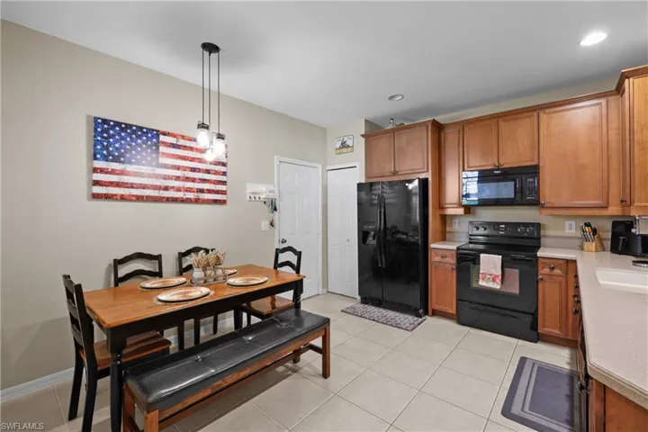 Dine In Kitchen