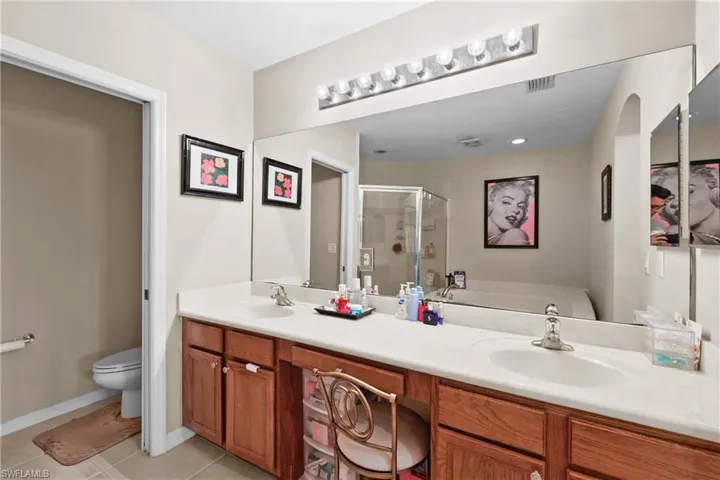 Owner's Bathroom