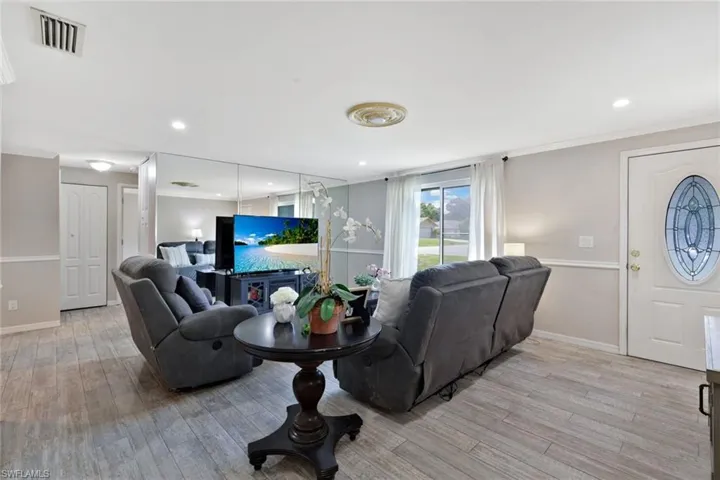 8110 Valencia Rd, Fort Myers, Florida 33967