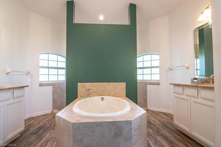 Large soaking tubhis and her sinks