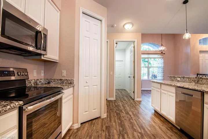 Two pantries for extra storage