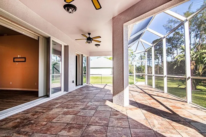 Plenty of room to entertain outside