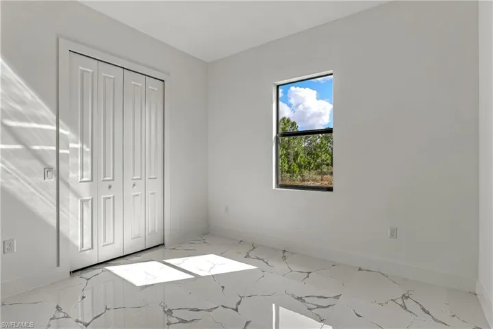 904 Wabasso Ct, Lehigh Acres, Florida 33974