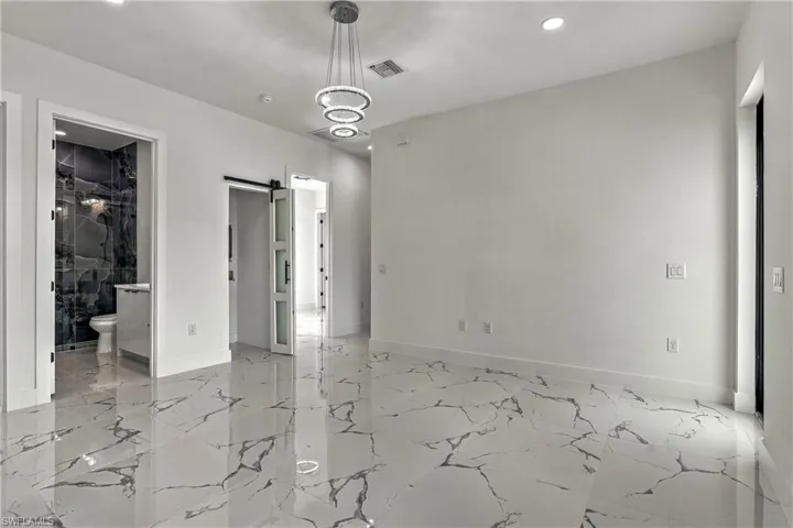 904 Wabasso Ct, Lehigh Acres, Florida 33974