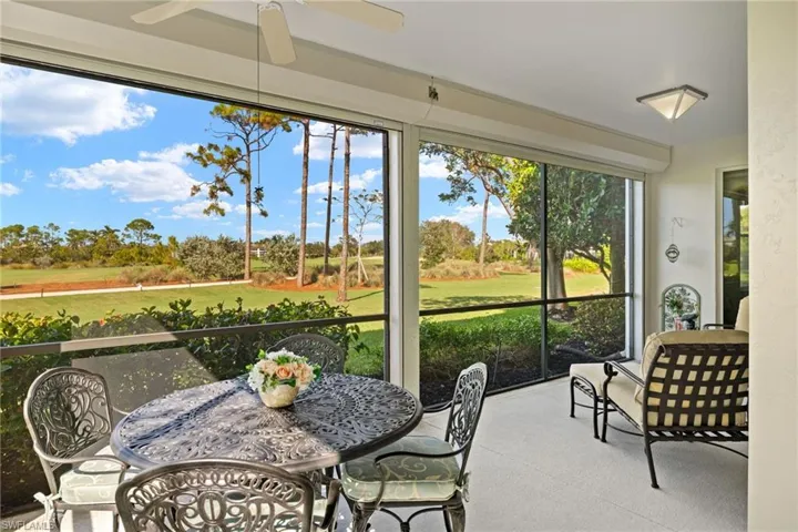 Enjoy dining al fresco!