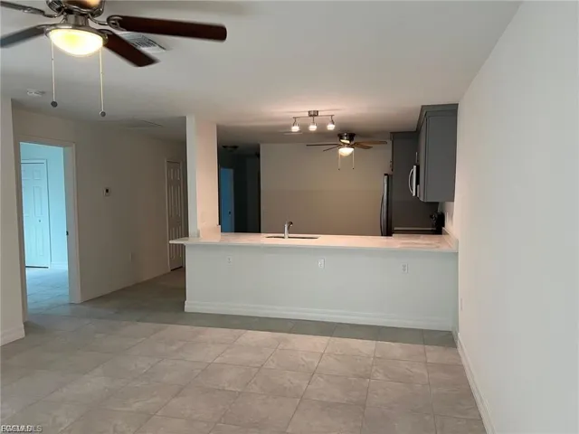 6064 Laurelwood Dr, Fort Myers, Florida 33905