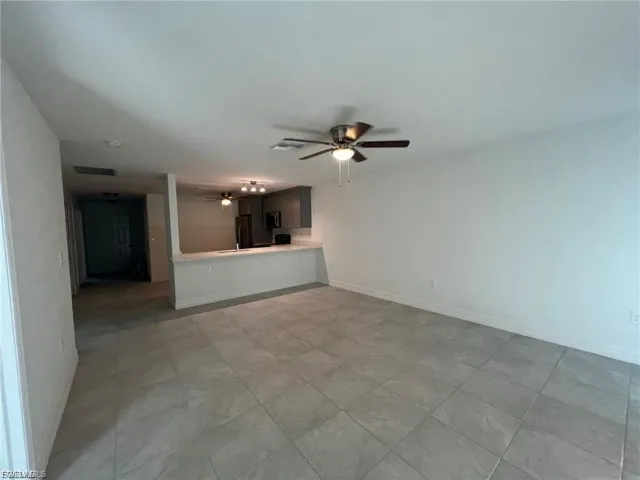 6064 Laurelwood Dr, Fort Myers, Florida 33905