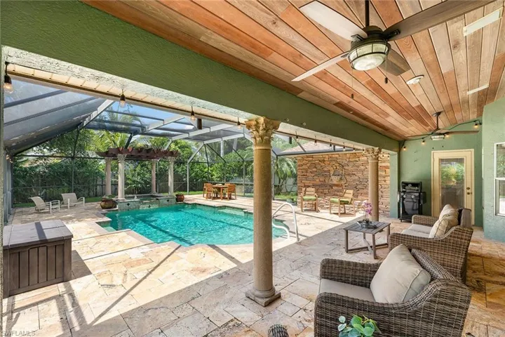 223  Kirtland  DR, Naples, FL 34110