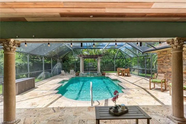 223  Kirtland  DR, Naples, FL 34110