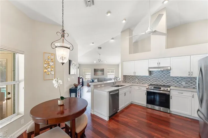223  Kirtland  DR, Naples, FL 34110
