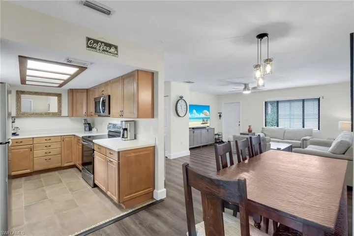 27051 Edgewood St, Bonita Springs, Florida 34135