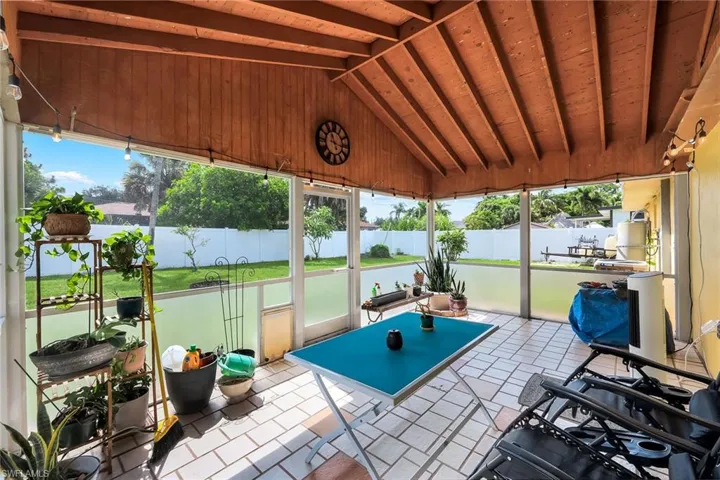 27051 Edgewood St, Bonita Springs, Florida 34135