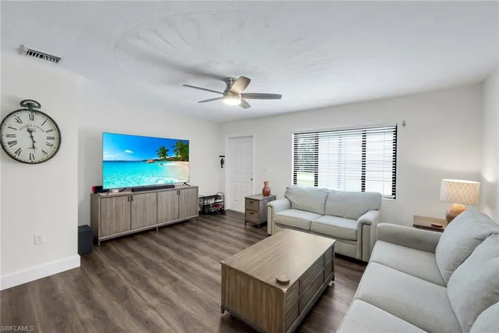 27051 Edgewood St, Bonita Springs, Florida 34135