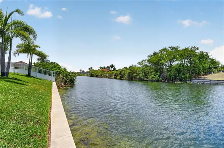 1714 Nw 17th Ter, Cape Coral, Florida 33993