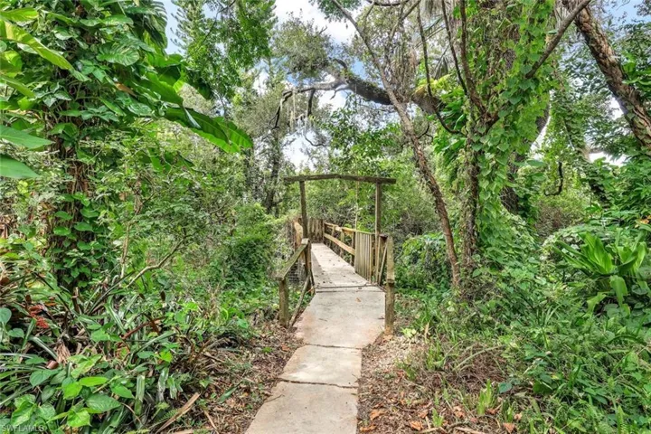 Concrete bridge over Daughtrey Creek