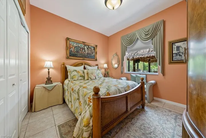4085 16th Ave Ne, Naples, Florida 34120