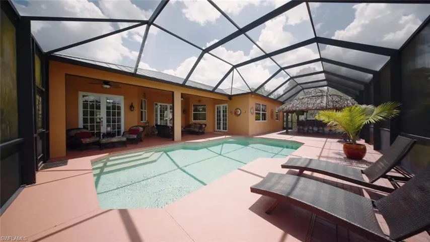 Pool/ extended Lanai