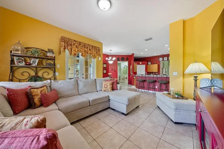 4085 16th Ave Ne, Naples, Florida 34120