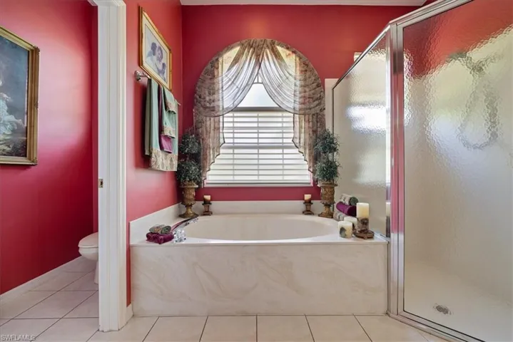 4085 16th Ave Ne, Naples, Florida 34120