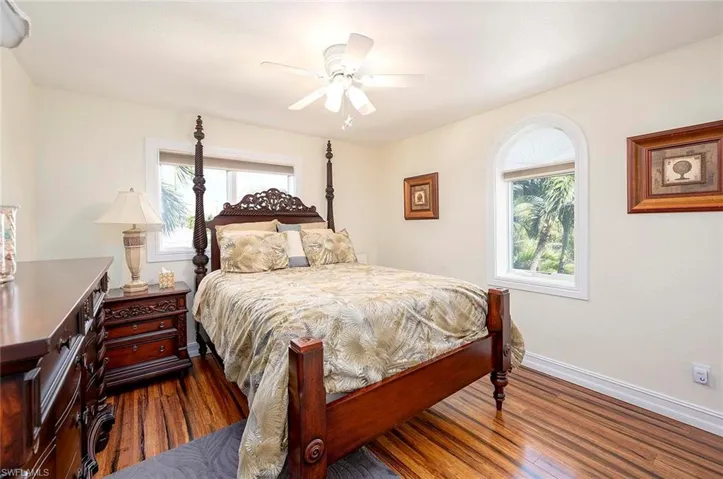 5208 Sw 8th Ct, Cape Coral, Florida 33914