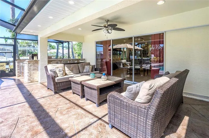 5208 Sw 8th Ct, Cape Coral, Florida 33914