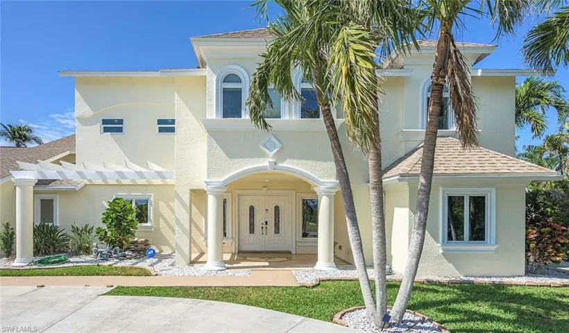 5208 Sw 8th Ct, Cape Coral, Florida 33914