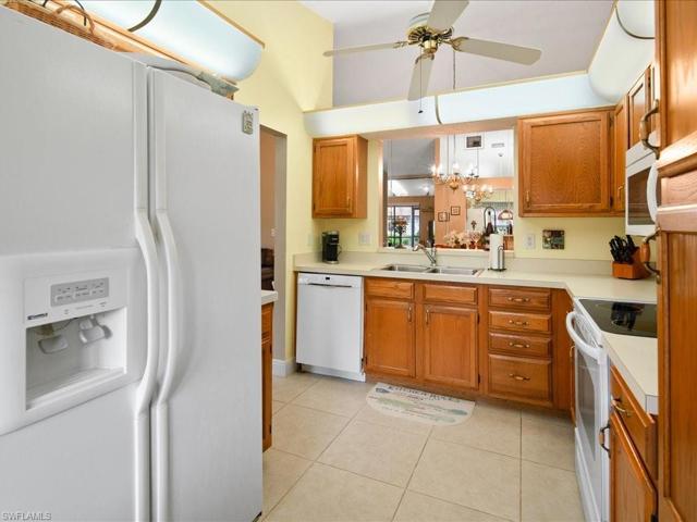 10737 Henry CT # 602, NAPLES FL 34109