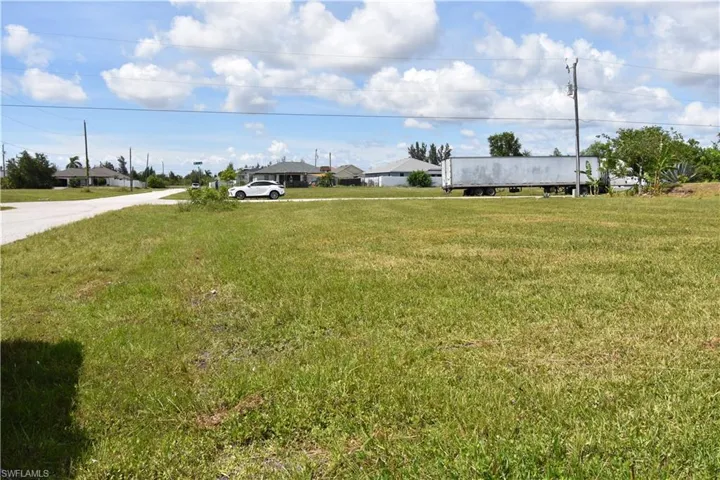 2480 Nw 8th Ter, Cape Coral, Florida 33993