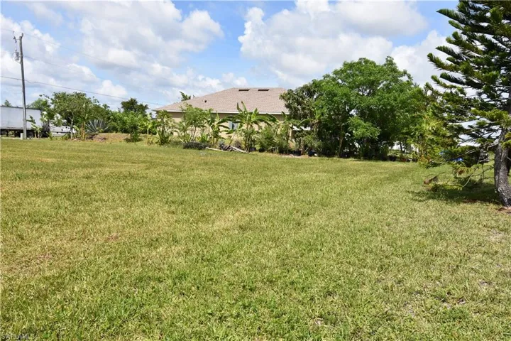 2480 Nw 8th Ter, Cape Coral, Florida 33993