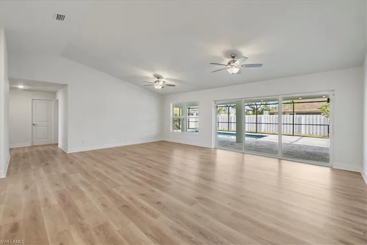 1904 NW 18th  ST, Cape Coral, FL 33993