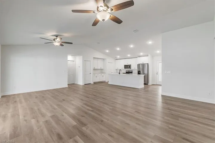 1904 NW 18th  ST, Cape Coral, FL 33993
