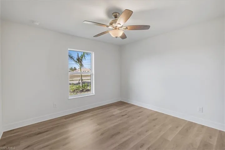 1904 NW 18th  ST, Cape Coral, FL 33993
