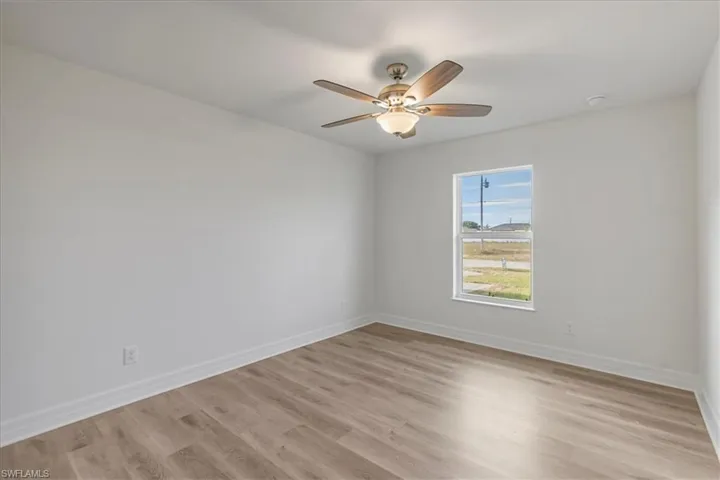 1904 NW 18th  ST, Cape Coral, FL 33993