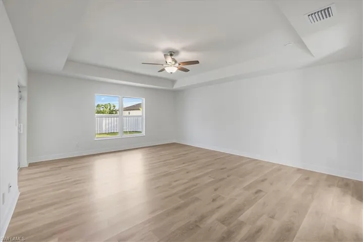 1904 NW 18th  ST, Cape Coral, FL 33993