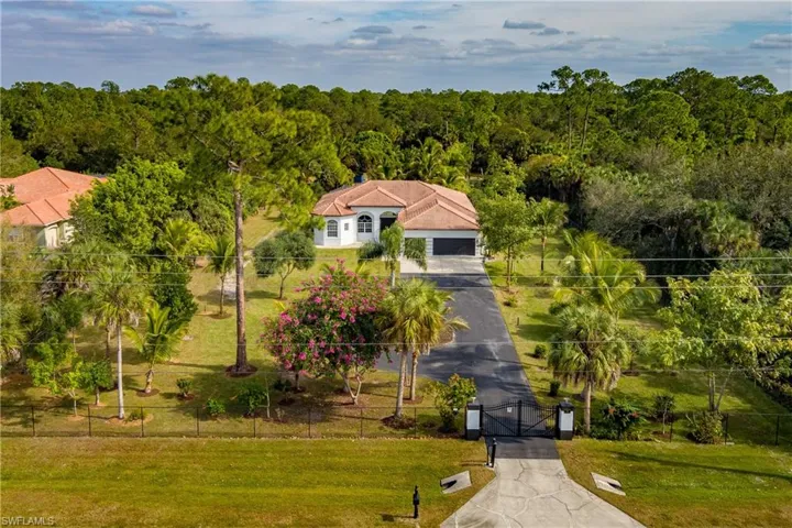 Aerial view of property and surrounding area