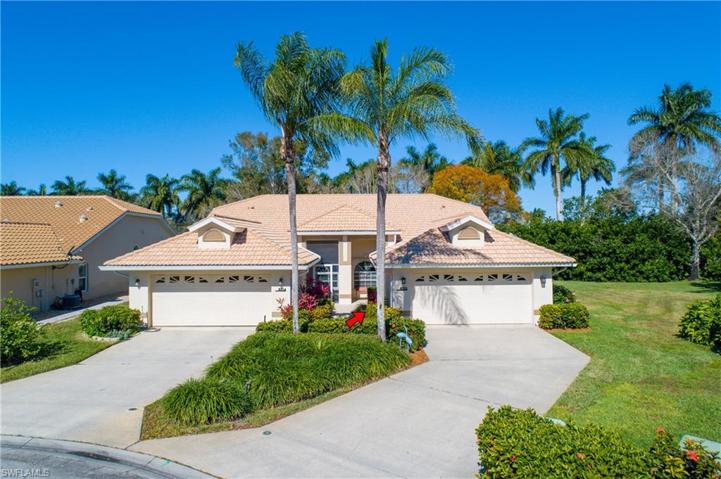 8510  Mustang  DR, NAPLES, FL 34113