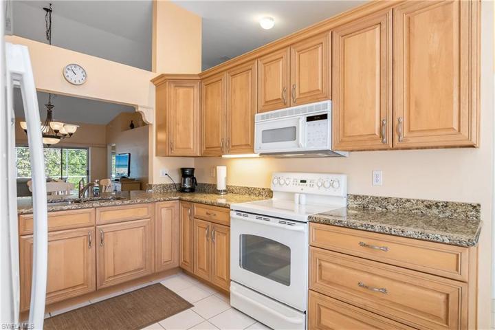 8510  Mustang  DR, NAPLES, FL 34113