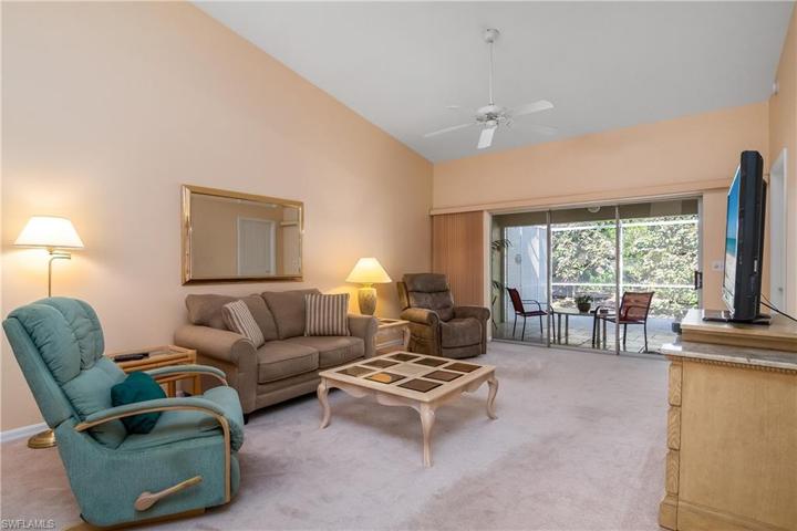 8510  Mustang  DR, NAPLES, FL 34113