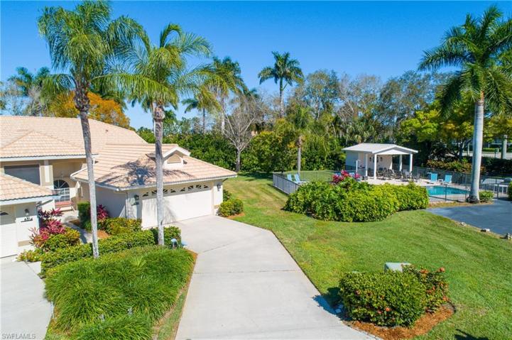 8510  Mustang  DR, NAPLES, FL 34113