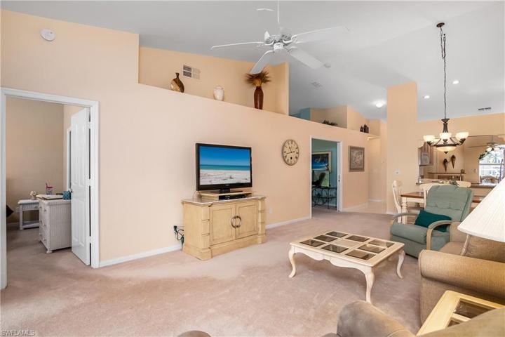 8510  Mustang  DR, NAPLES, FL 34113