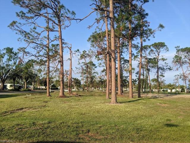 19279  Arrowhead  LN, NORTH FORT MYERS, FL 33903
