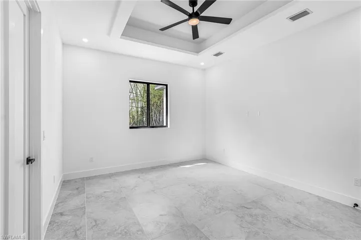2903 10th St Sw, Lehigh Acres, Florida 33976