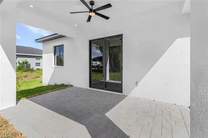 2903 10th St Sw, Lehigh Acres, Florida 33976