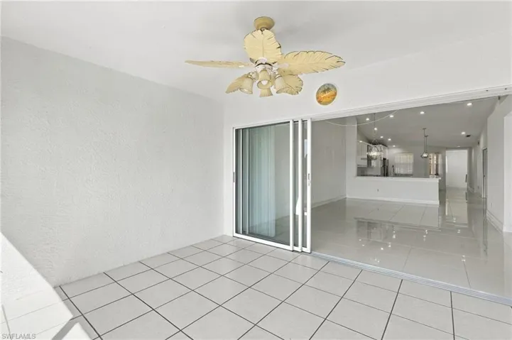 9175 Michael Cir 4, Naples, Florida 34113
