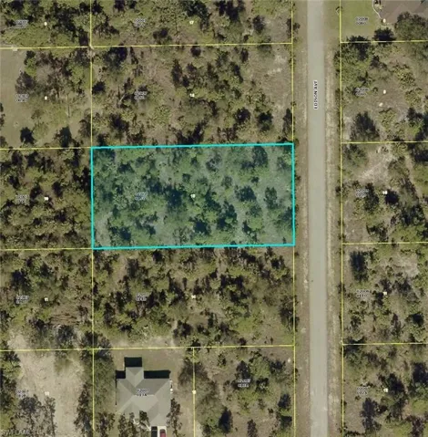 Aerial view of property's location with property boundaries highlighted