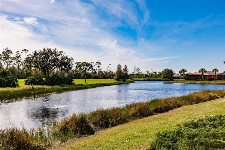 WHAT A VIEW! BEAUTIFUL LIKE A PICTURE BUT IT IS REAL & COULD BE YOURS!                                                                                              TIME TO CALL THE GRANDKIDS & GO FISHING RIGHT OUTSIDE YOUR VERY OWN LANAI!
