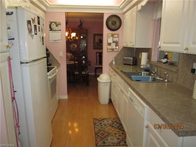 405 Parkside ST, LEHIGH ACRES FL 33936
