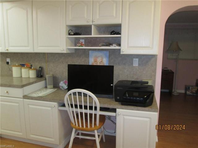 405 Parkside ST, LEHIGH ACRES FL 33936