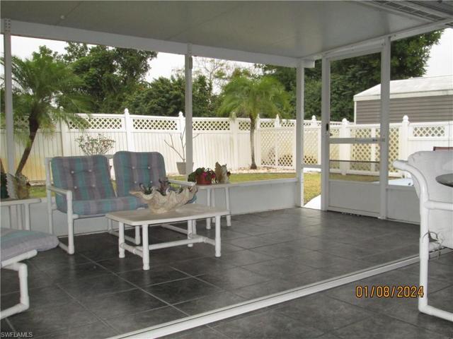 405 Parkside ST, LEHIGH ACRES FL 33936