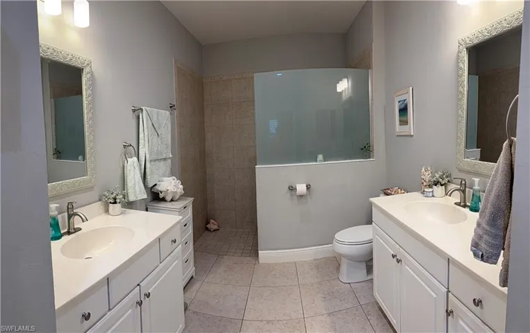 10088 Montevina Dr, Estero, Florida 33928